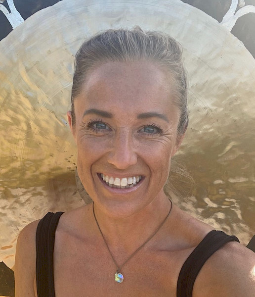 Heartful Sound Healing by Hayley