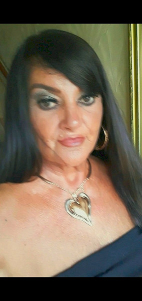 Award Winning Medium Tracy Jones from Spirit to Spirit