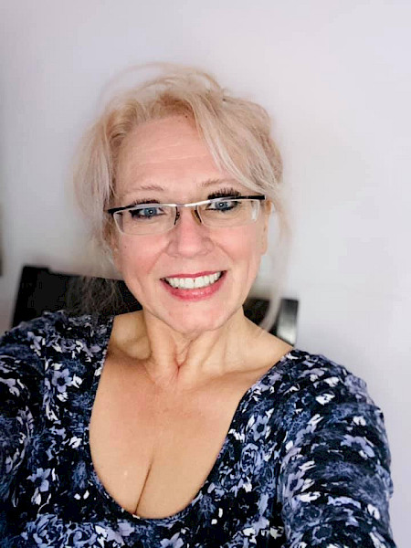 Joanne Tuinstra IPHM