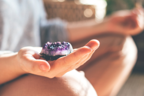4 Crystals To Help Calm And Focus The Mind During Meditation